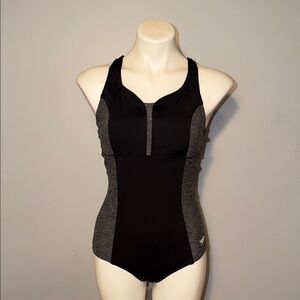 Speedo ladies black and grey Endurance+ one piece swimsuit. Size 10.